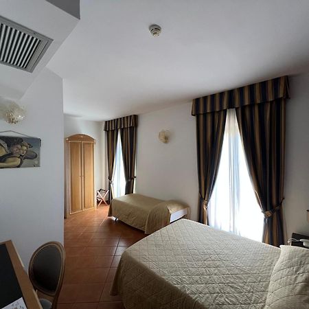 Hotel Bologna Firenze Kültér fotó