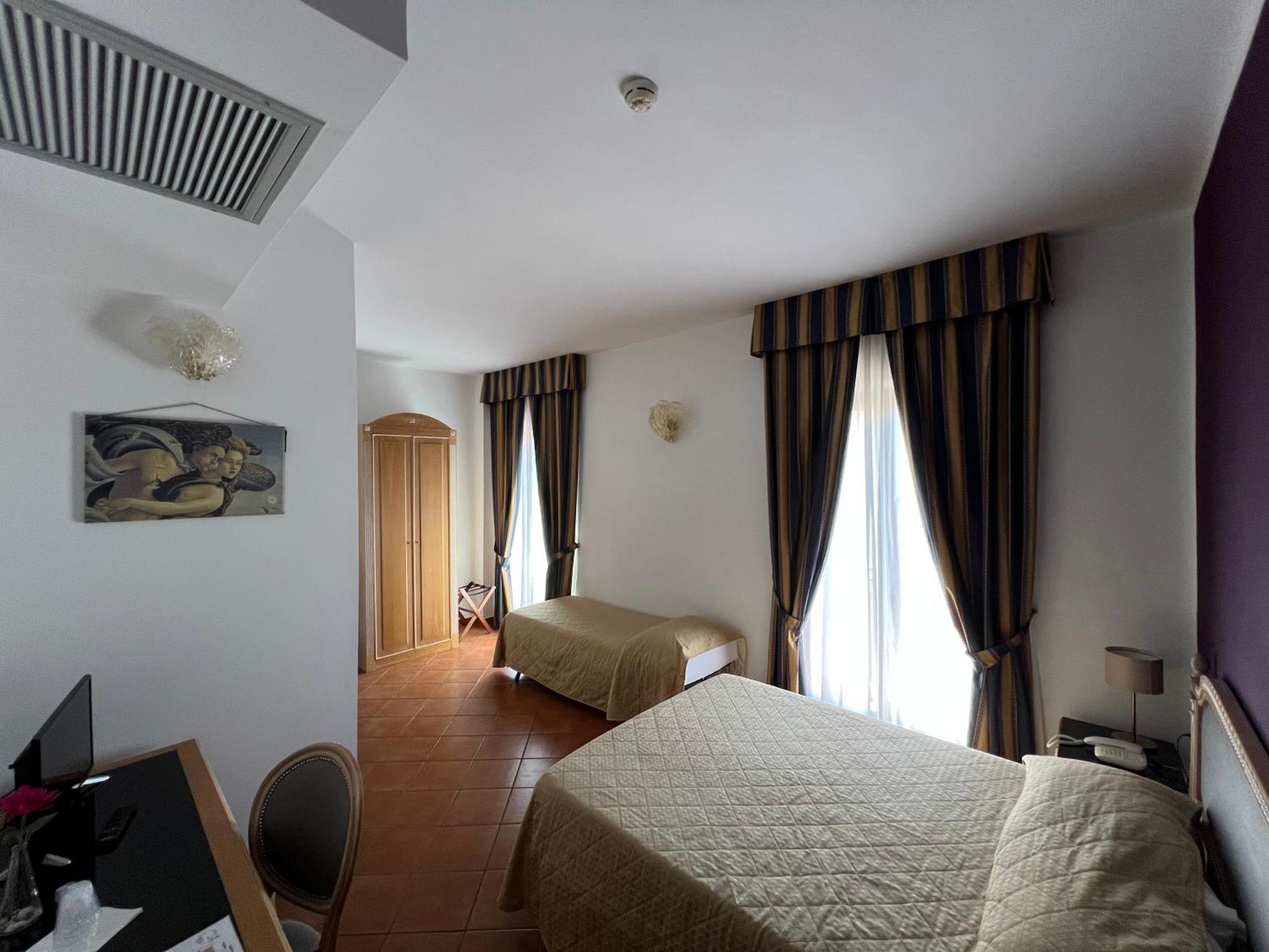 Hotel Bologna Firenze Kültér fotó